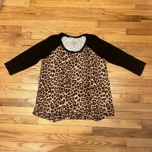 Torrid Super Soft Knit Leopard Raglan Tshirt